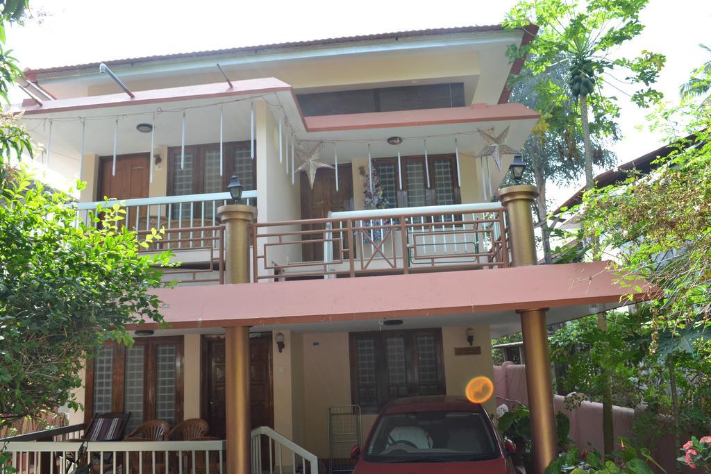Thoms Beach Homestay Alappuzha Buitenkant foto