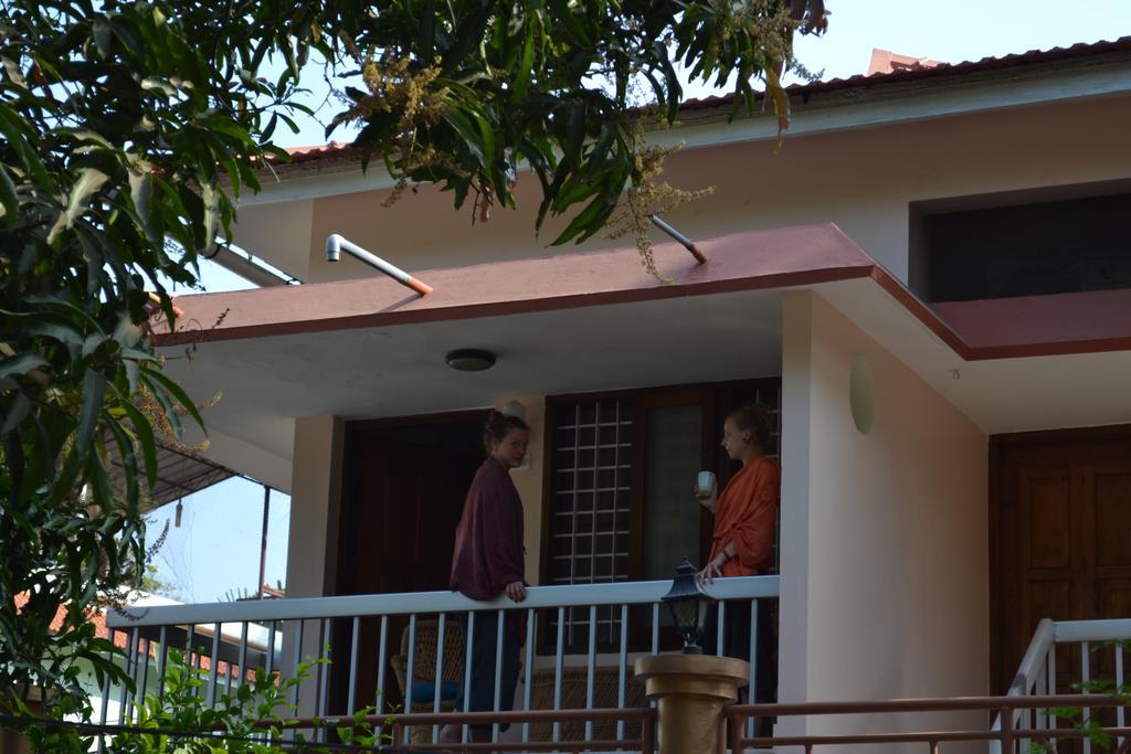 Thoms Beach Homestay Alappuzha Buitenkant foto