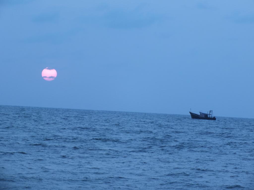Thoms Beach Homestay Alappuzha Buitenkant foto