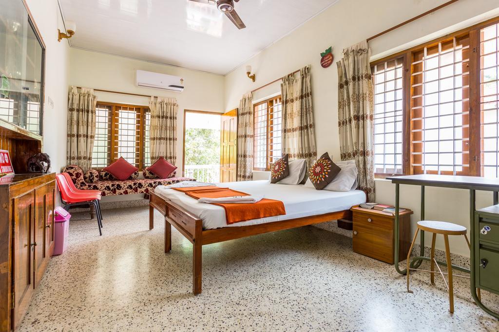 Thoms Beach Homestay Alappuzha Buitenkant foto
