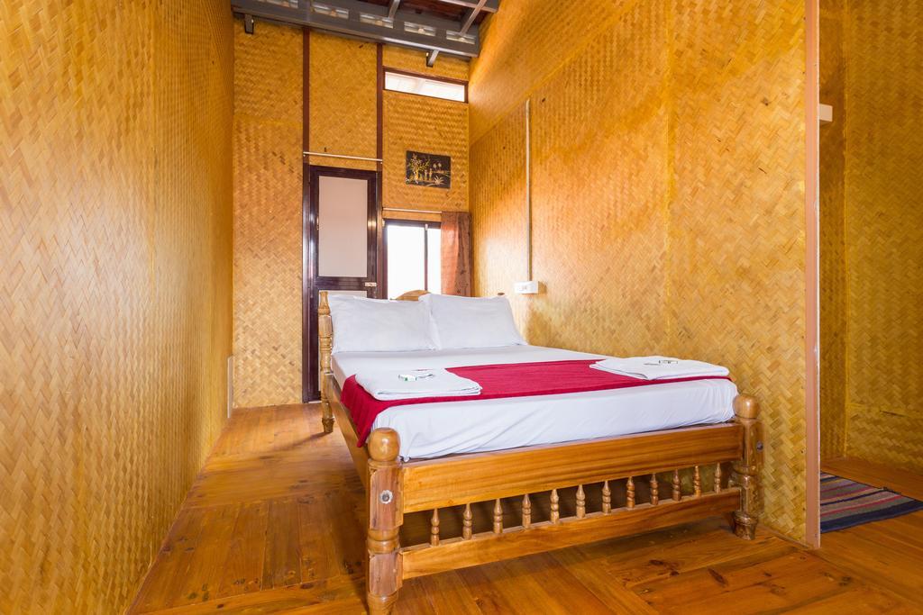 Thoms Beach Homestay Alappuzha Buitenkant foto