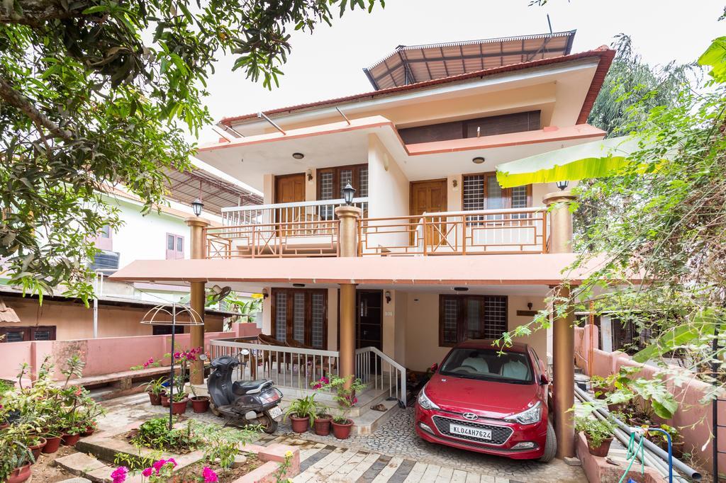 Thoms Beach Homestay Alappuzha Buitenkant foto
