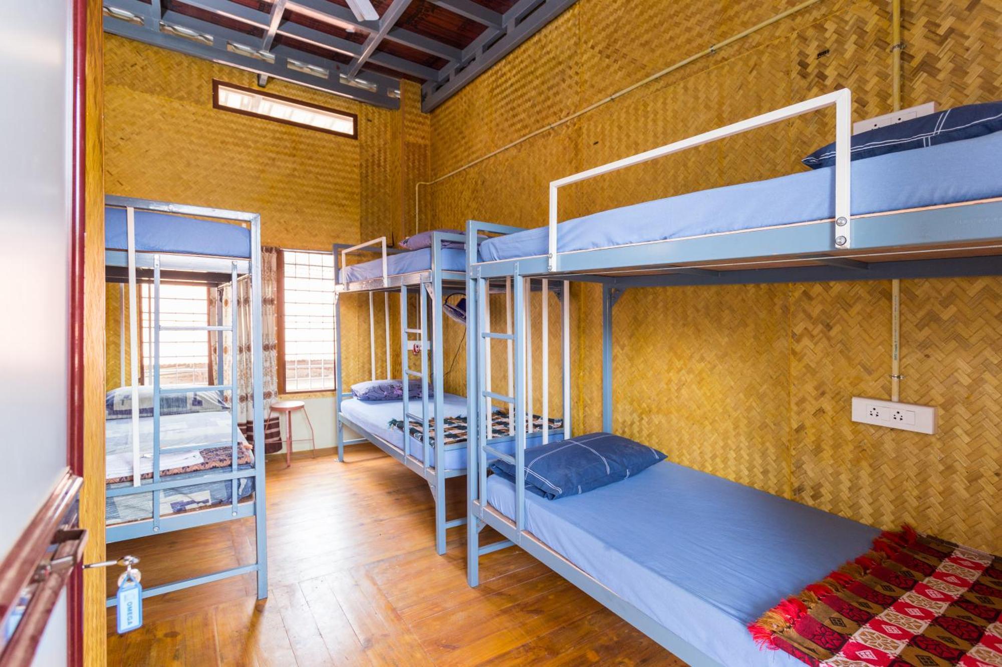 Thoms Beach Homestay Alappuzha Buitenkant foto